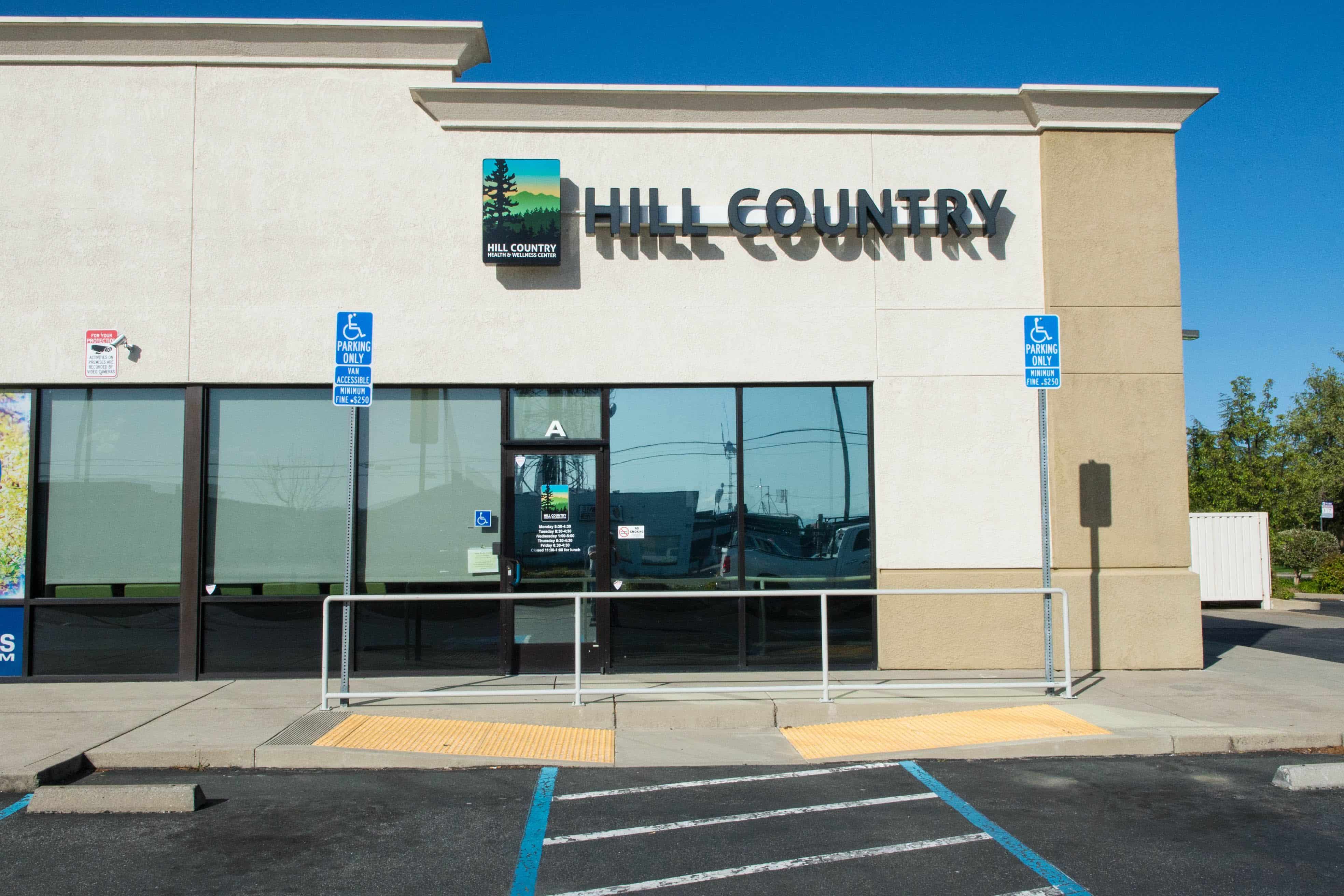 Hill Country Clinic Image